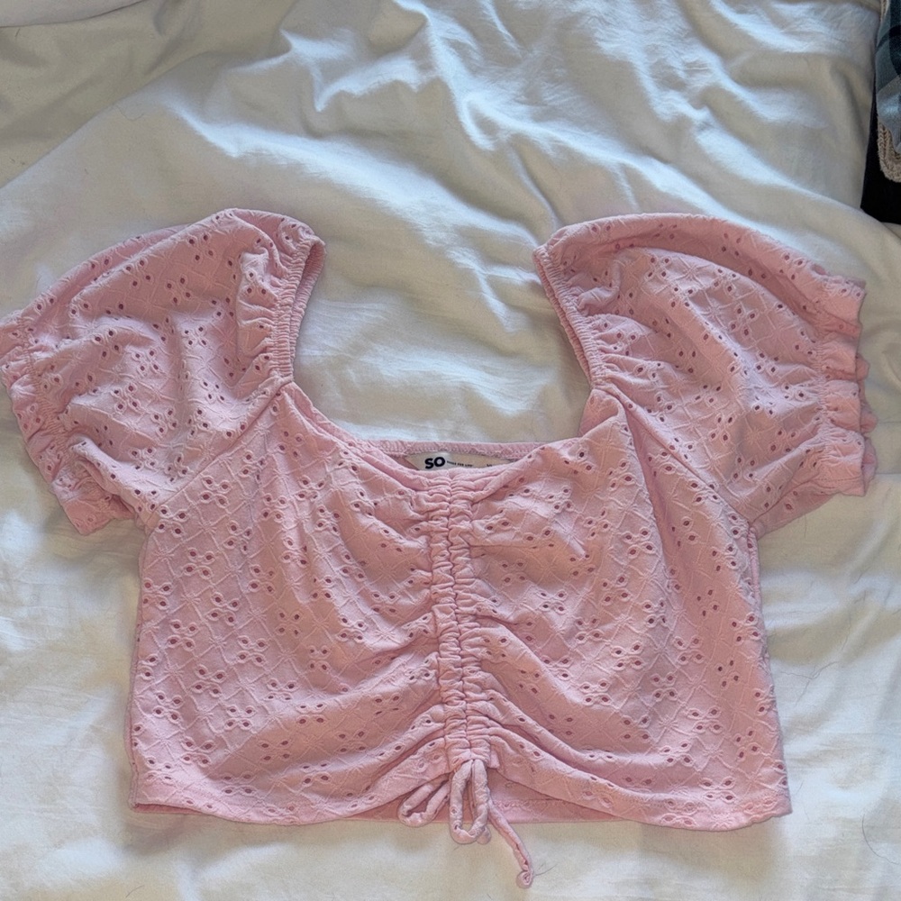SO Women's Light Pink Eyelet Puff Sleeve Crop Top